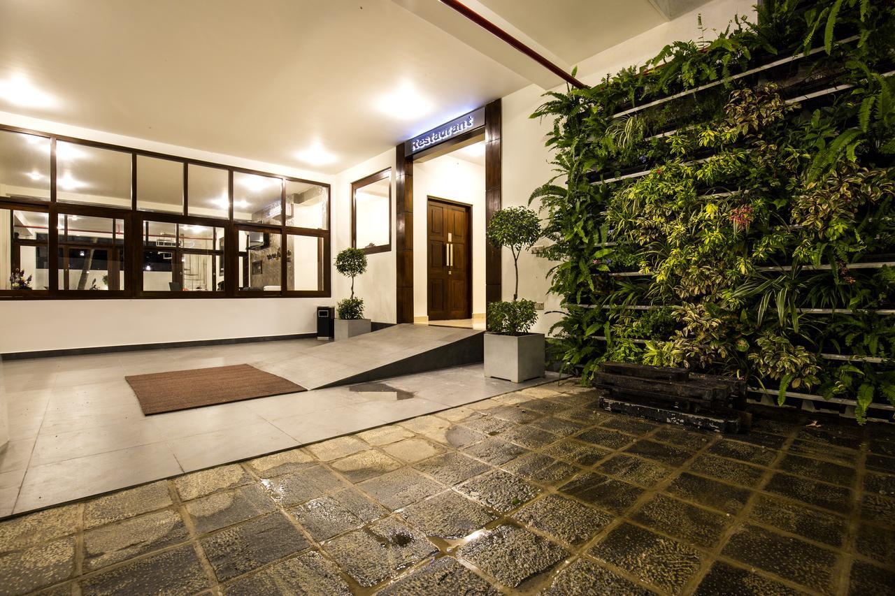 Grand 7 Hotel -Kesbewa Piliyandala Εξωτερικό φωτογραφία