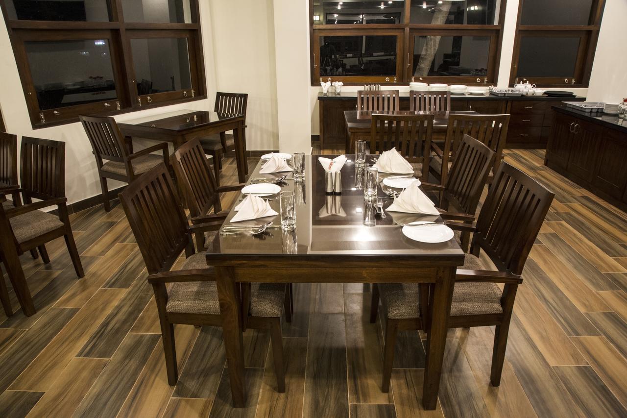 Grand 7 Hotel -Kesbewa Piliyandala Εξωτερικό φωτογραφία
