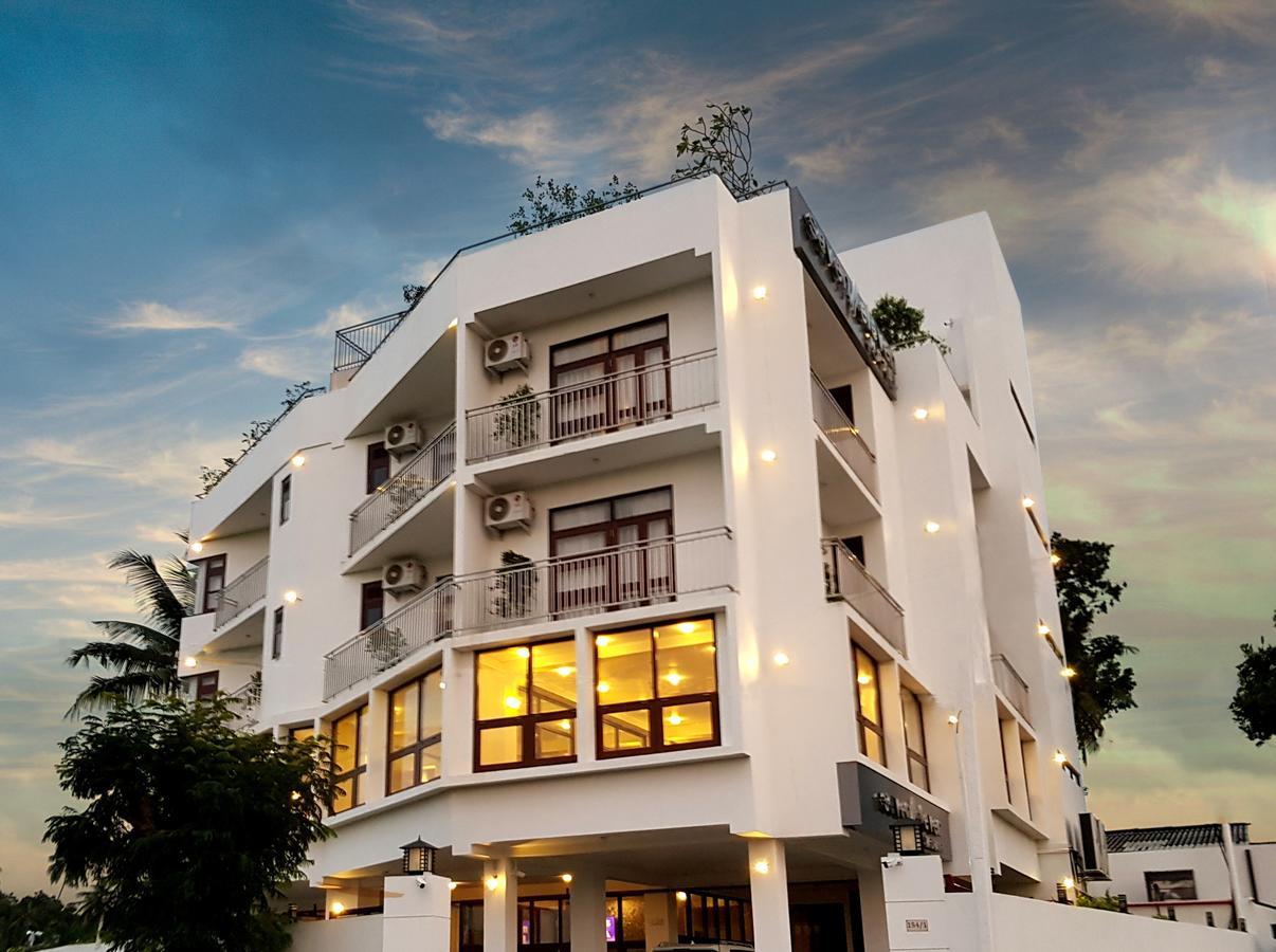Grand 7 Hotel -Kesbewa Piliyandala Εξωτερικό φωτογραφία